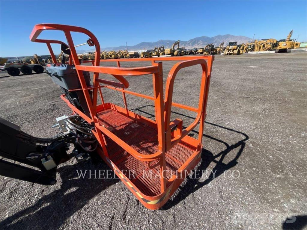 JLG 860SJ SP Nacelles articulées