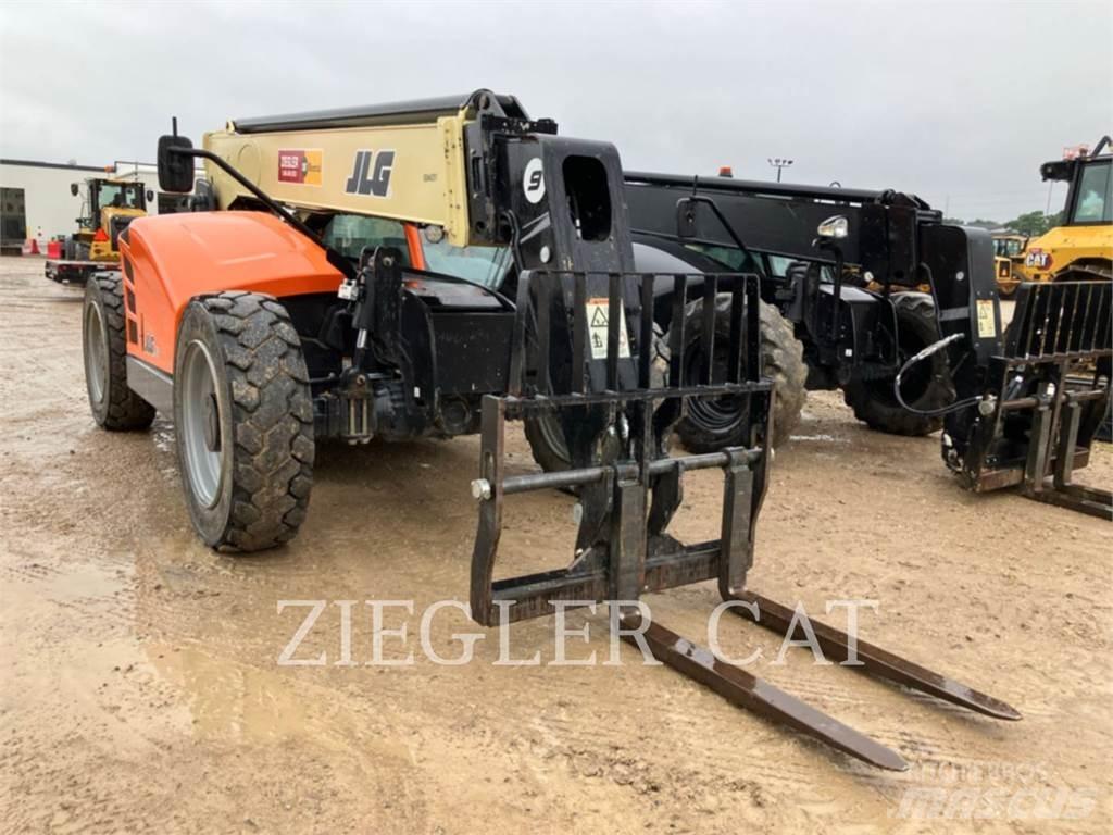 JLG 943 Chariot télescopique