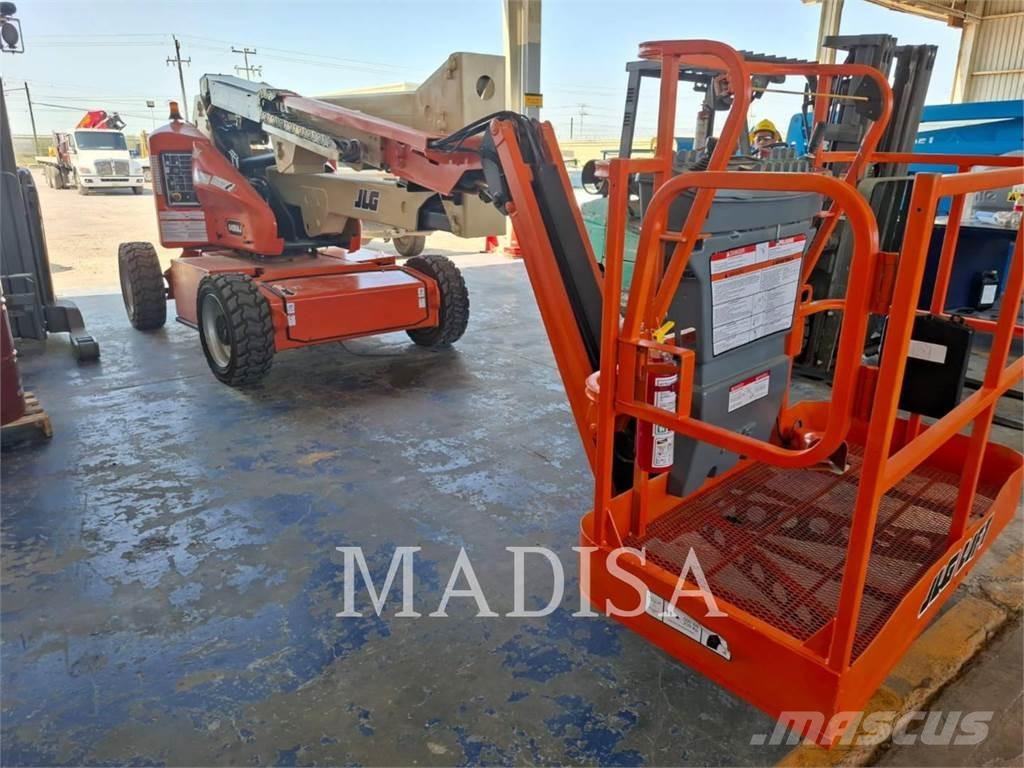 JLG E450AJ Nacelles articulées