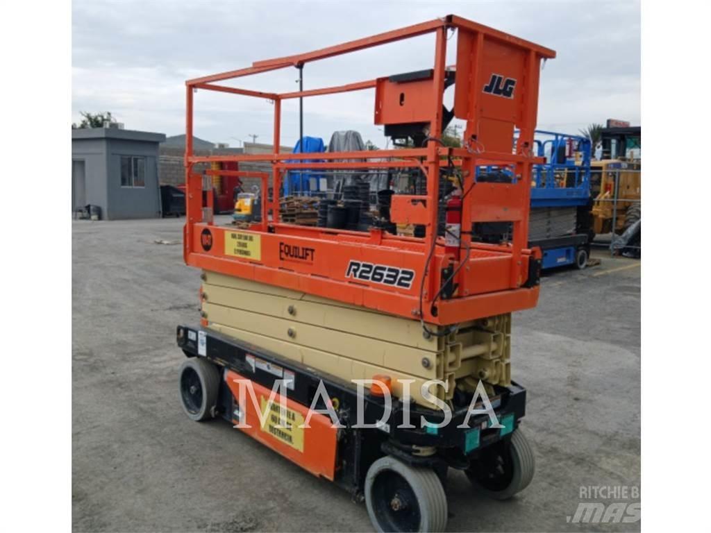 JLG R2632 Nacelles articulées