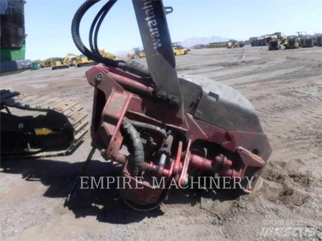 John Deere 2154G Pelle sur chenilles