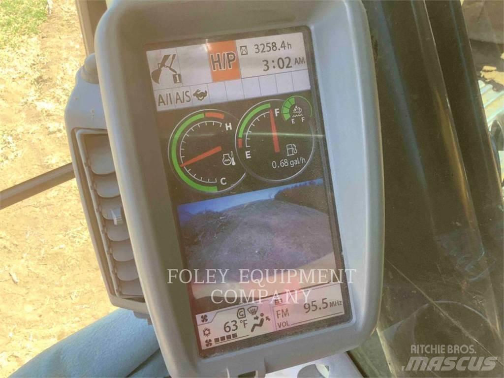 John Deere 250G Pelle sur chenilles