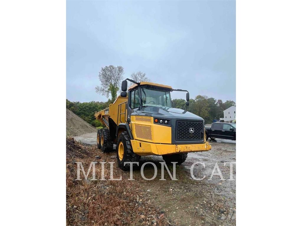 John Deere 260E Tombereau articulé