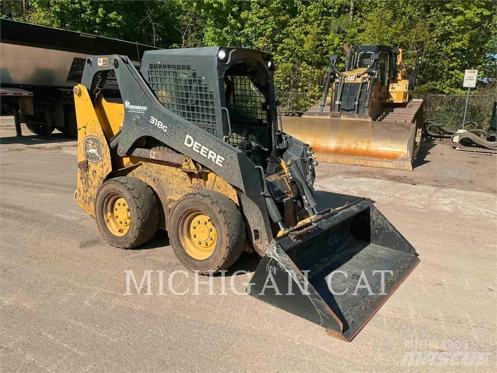 John Deere 318G Chargeuse compacte