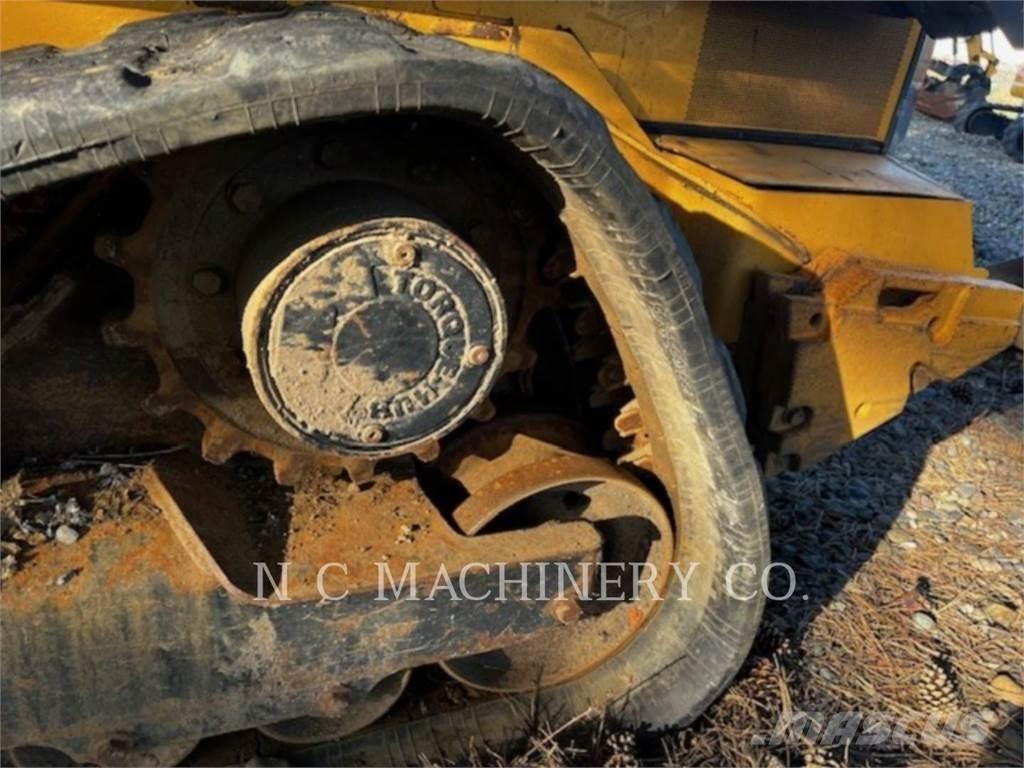 John Deere 331G Chargeuse compacte