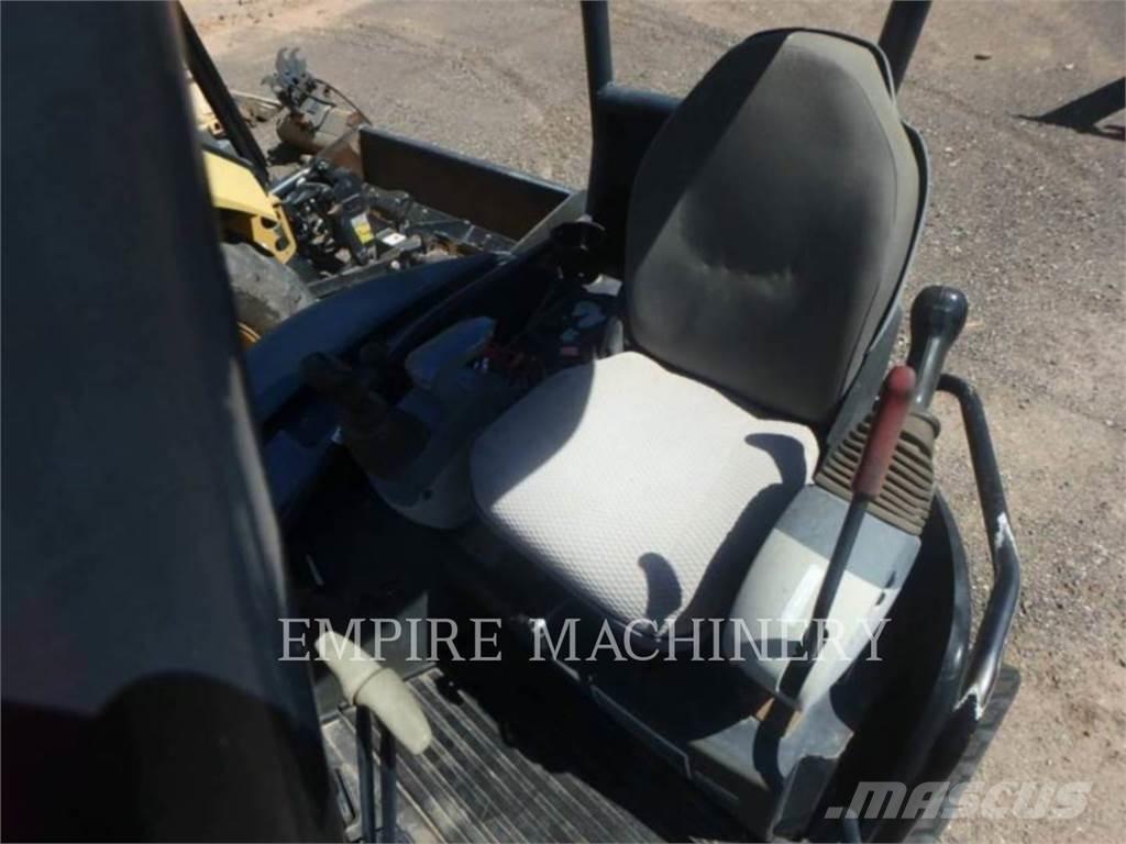 John Deere 35D Pelle sur chenilles