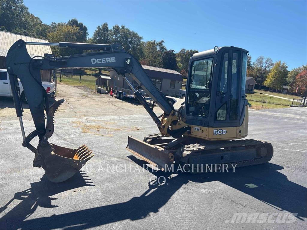 John Deere 50D Pelle sur chenilles