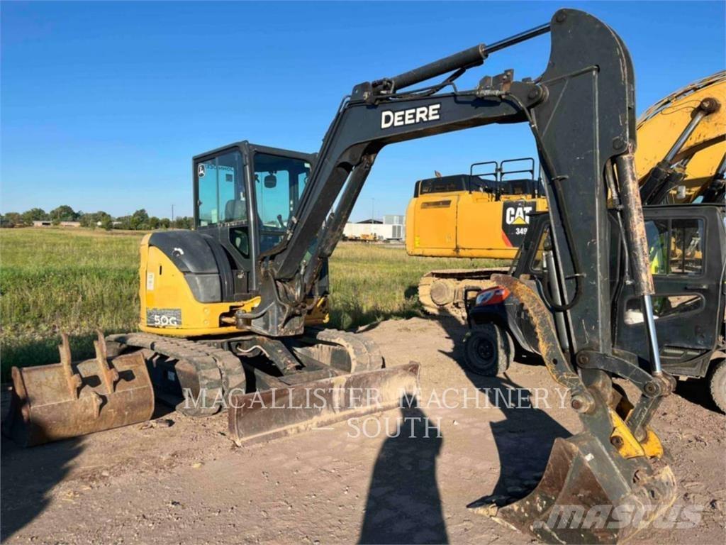 John Deere 50G Pelle sur chenilles