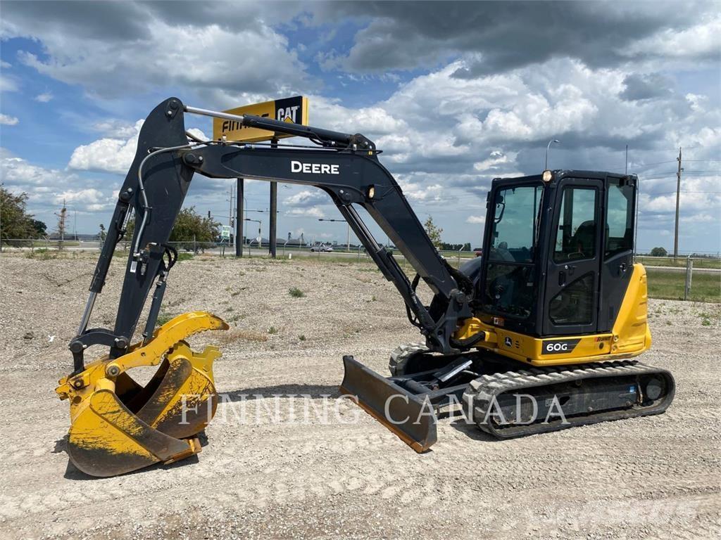 John Deere 60G Pelle sur chenilles