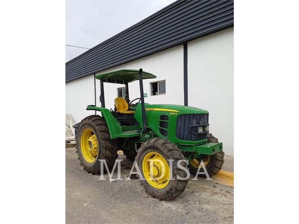 John Deere 6110D Tracteur