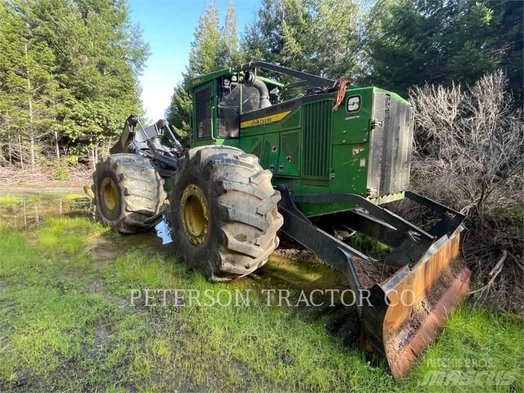 John Deere 648L Débusqueur