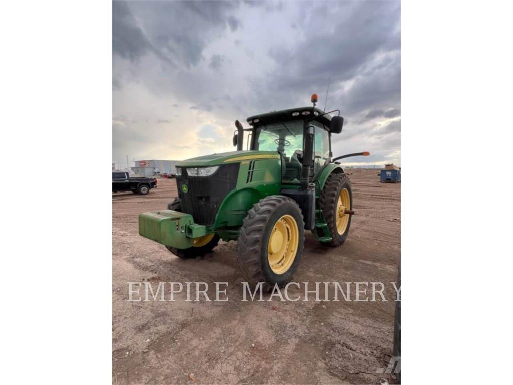 John Deere 7215R Tracteur