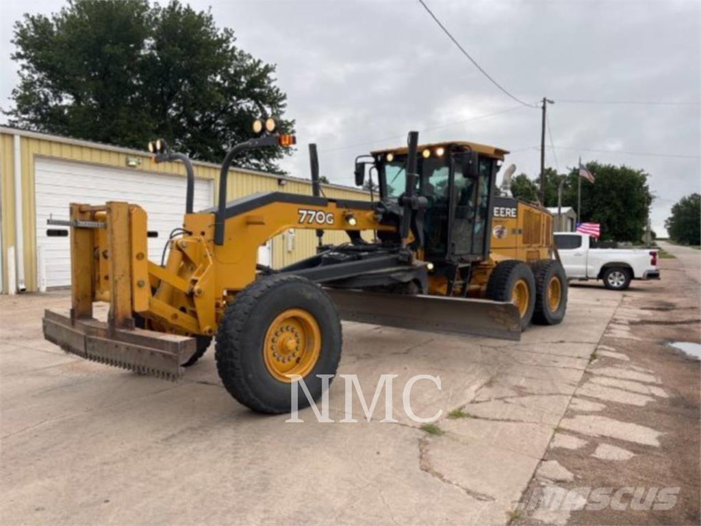 John Deere 770G_JD Niveleuse