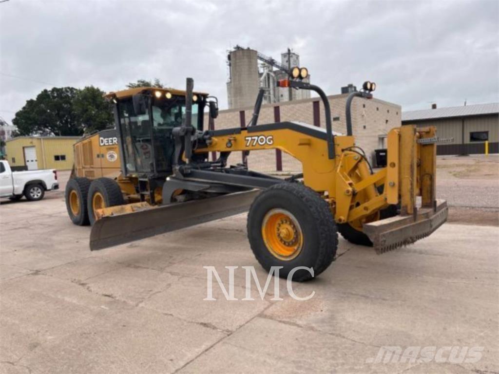 John Deere 770G_JD Niveleuse
