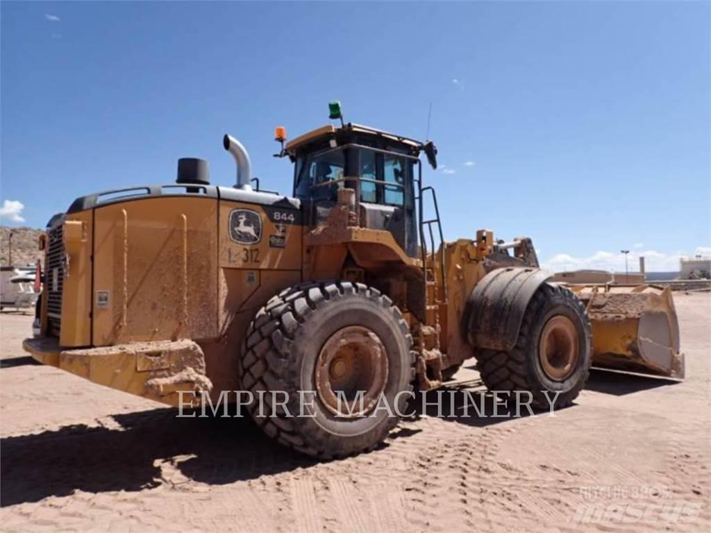 John Deere 844P Chargeuse sur pneus