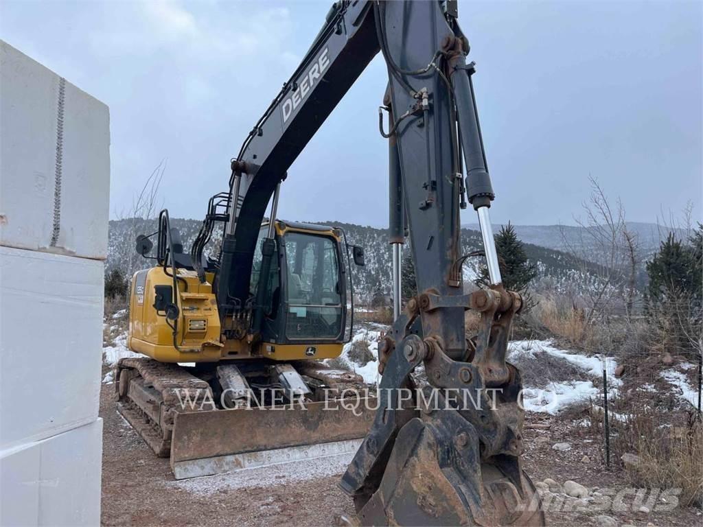 John Deere & CO. 135G Pelle sur chenilles