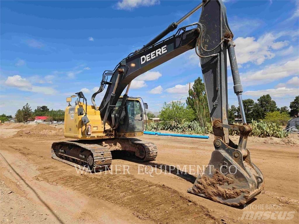 John Deere & CO. 245G LC Pelle sur chenilles