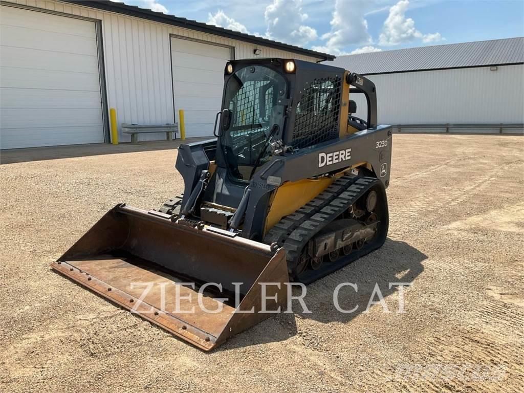 John Deere & CO. 323D Chargeuse sur chenilles