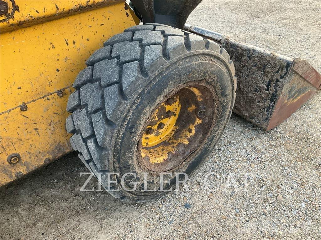 John Deere & CO. 330G Chargeuse sur chenilles