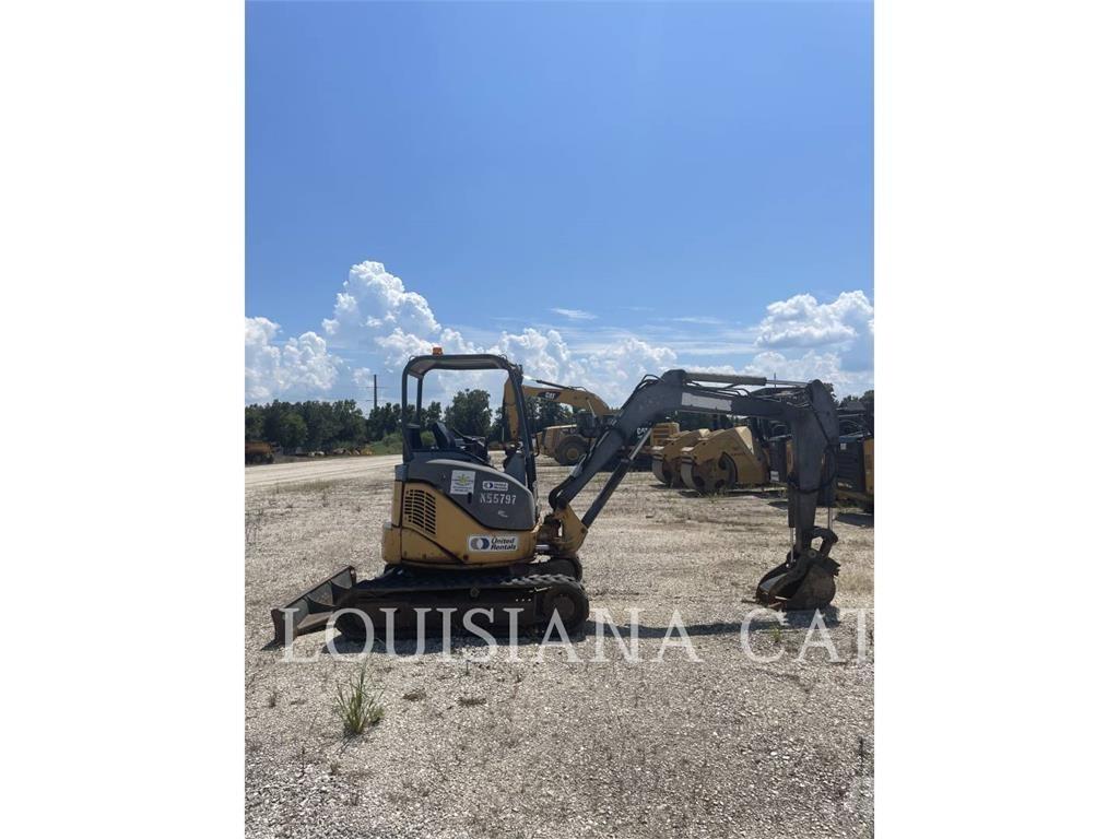John Deere & CO. 35D Mini pelle < 7t