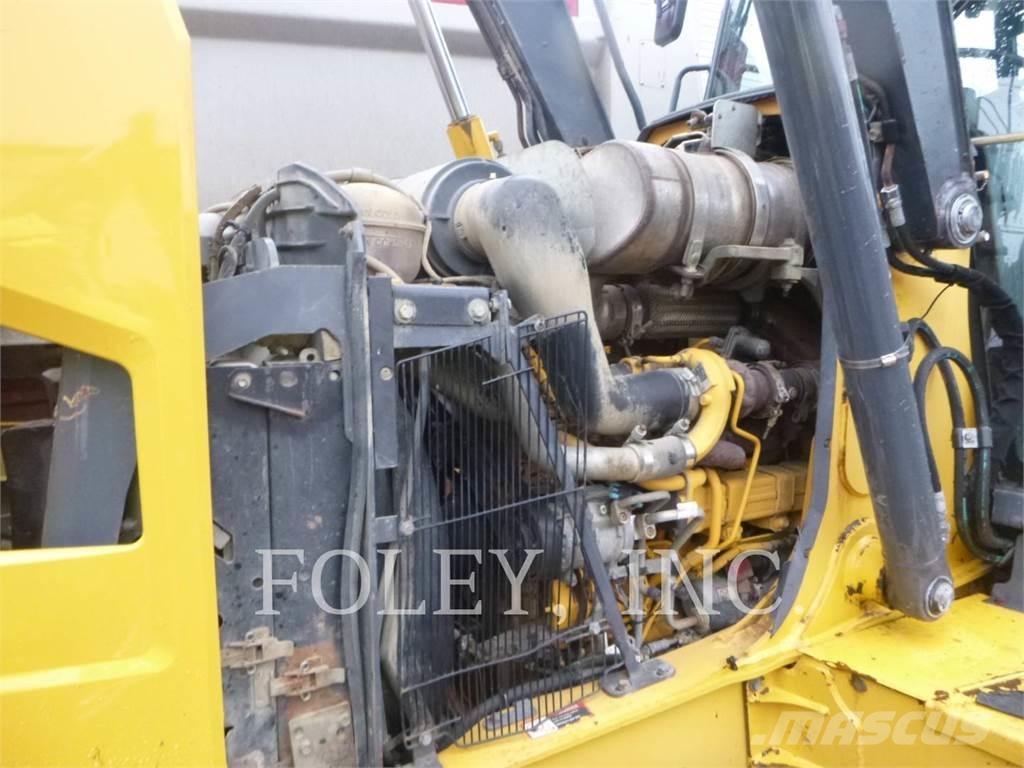 John Deere & CO. 410 Tractopelle