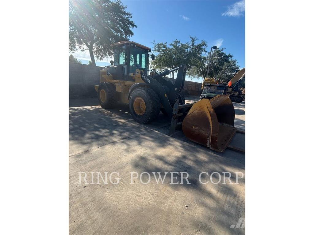 John Deere & CO. 544L Chargeuse sur pneus
