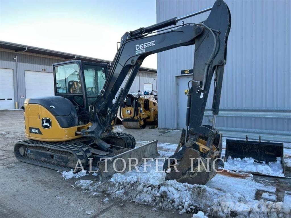 John Deere & CO. 60G Pelle sur chenilles