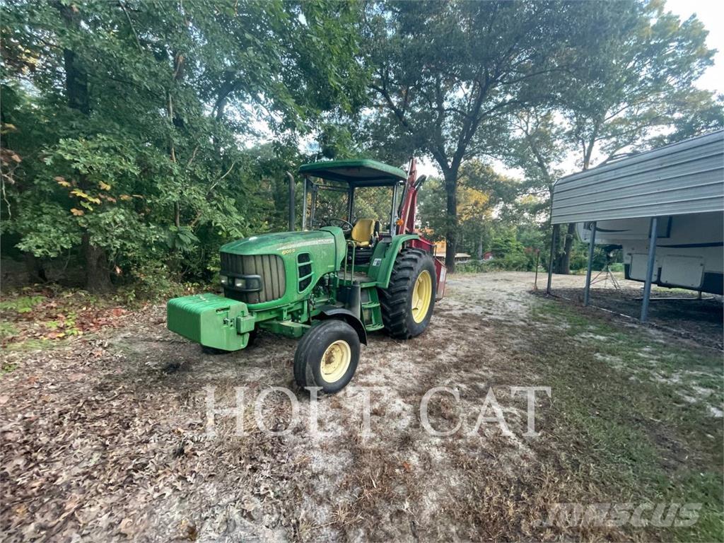 John Deere & CO. 6100D Tracteur