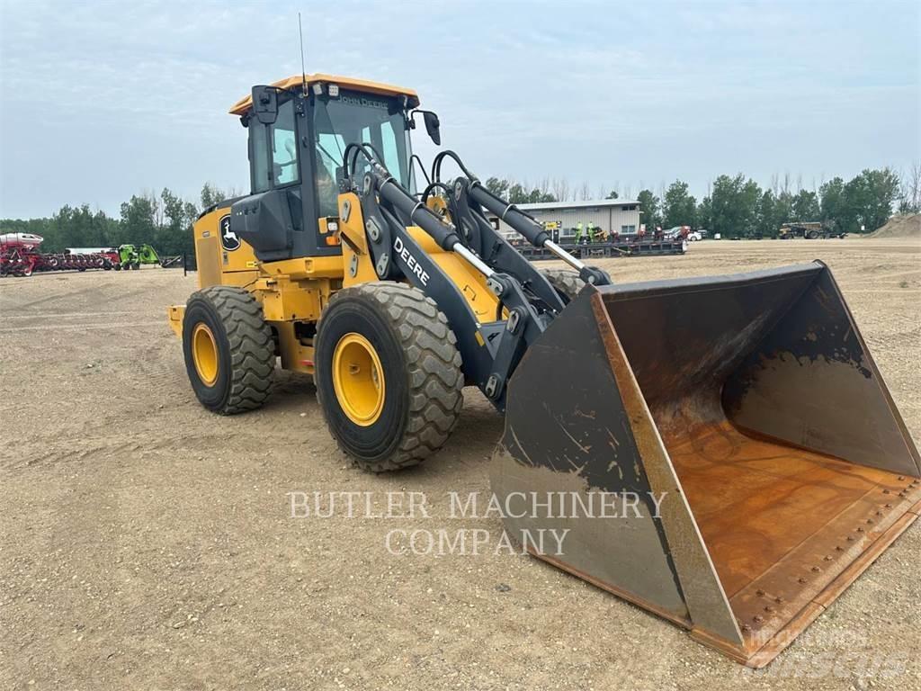 John Deere & CO. 624L Chargeuse sur pneus