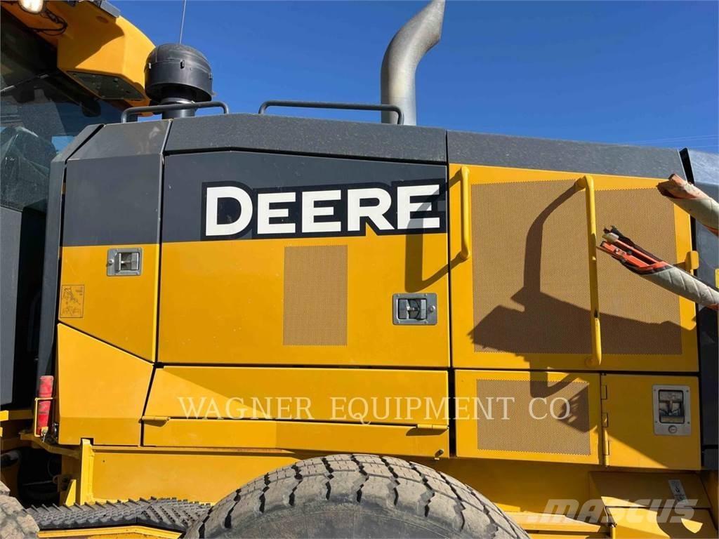 John Deere & CO. 772G AWD Niveleuse