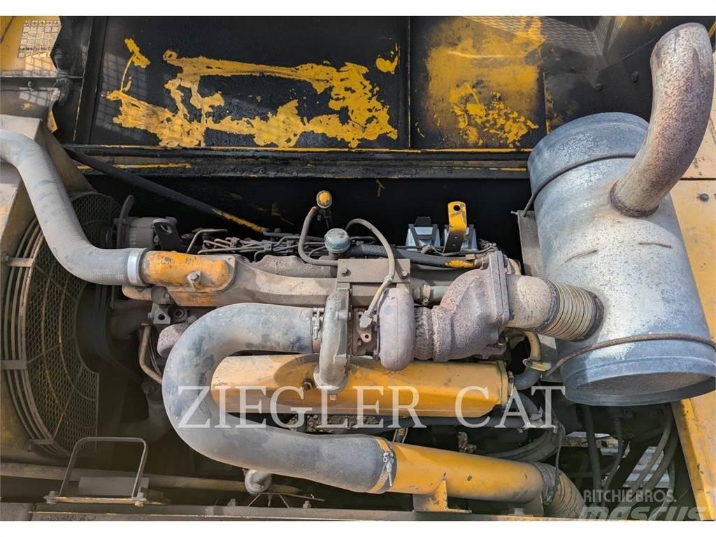 John Deere & CO. 790D Pelle sur chenilles
