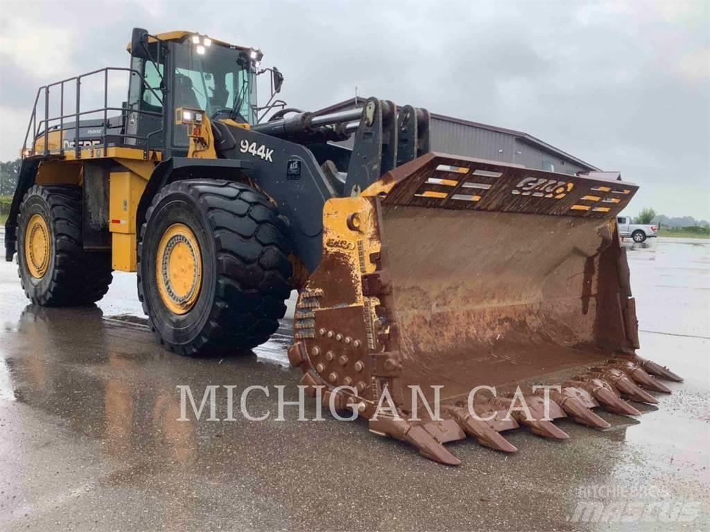 John Deere & CO. 944K Chargeuse sur pneus