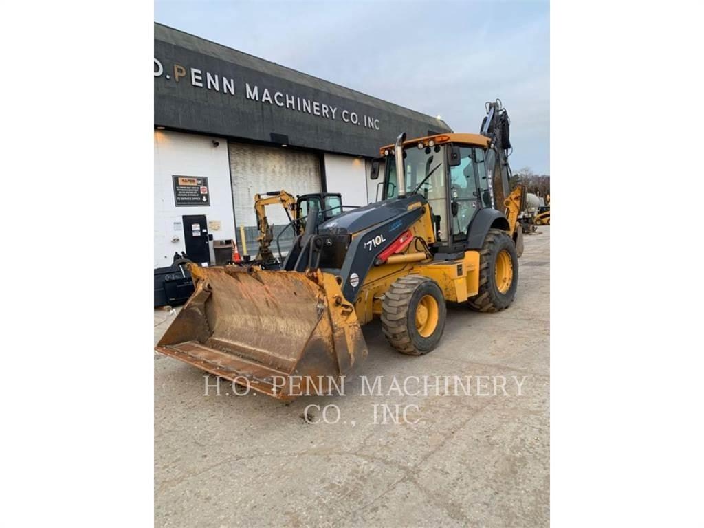 John Deere JD710D Tractopelle