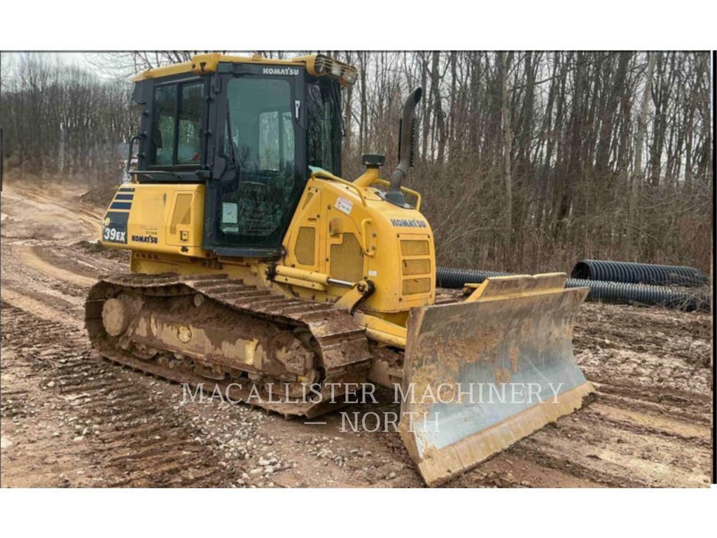 Komatsu D39EX-24 Bouteurs sur chenilles