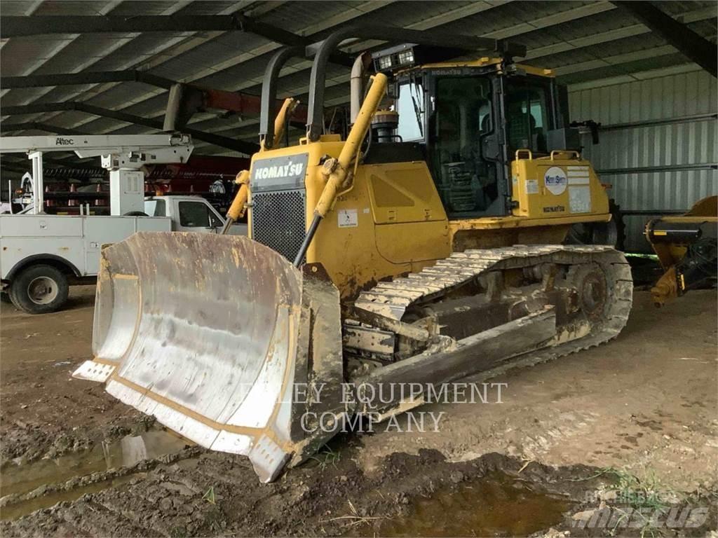 Komatsu D65EX17 Bouteurs sur chenilles