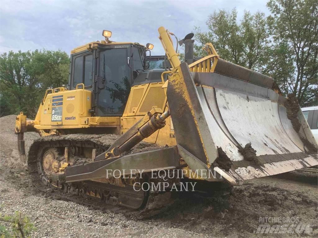 Komatsu D85EXI Bouteurs sur chenilles