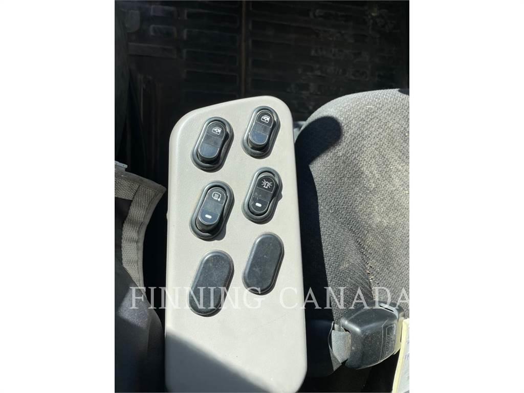 Komatsu HD605-8 Tombereau articulé