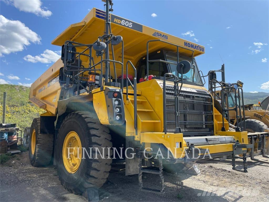 Komatsu HD605-8 Tombereau articulé