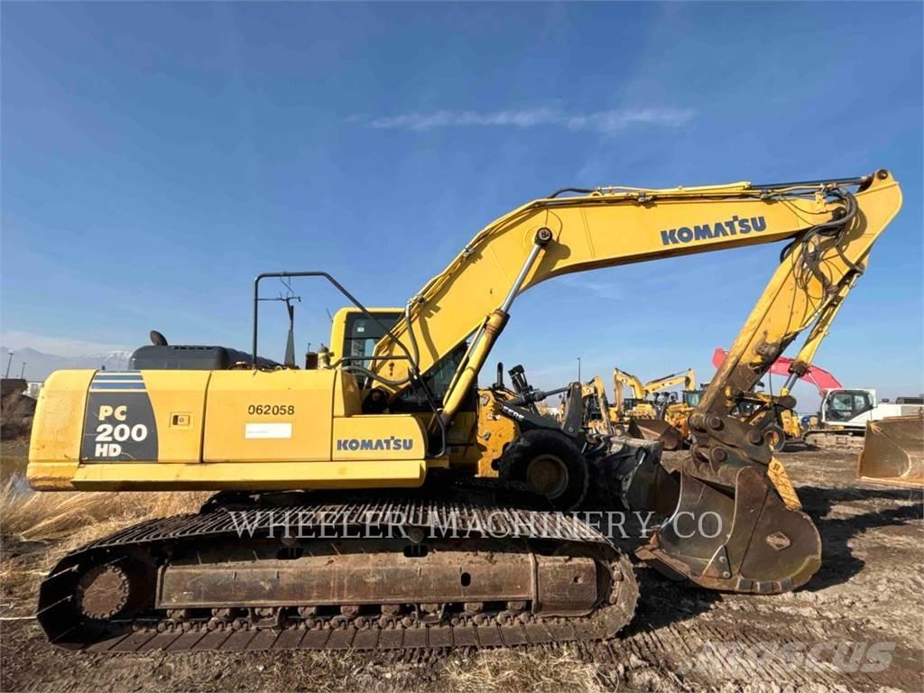 Komatsu PC200-8 Pelle sur chenilles