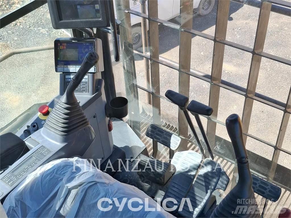 Komatsu PC2000-11 Pelle sur chenilles