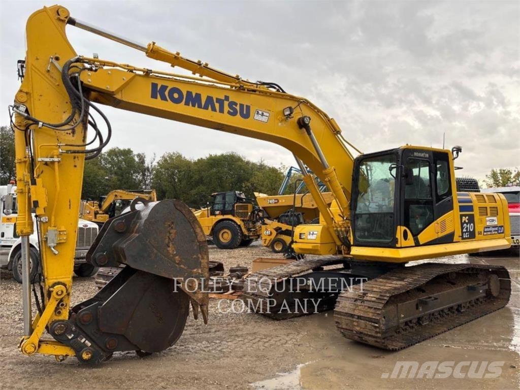 Komatsu PC210 Pelle sur chenilles