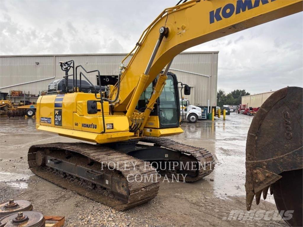 Komatsu PC210 Pelle sur chenilles