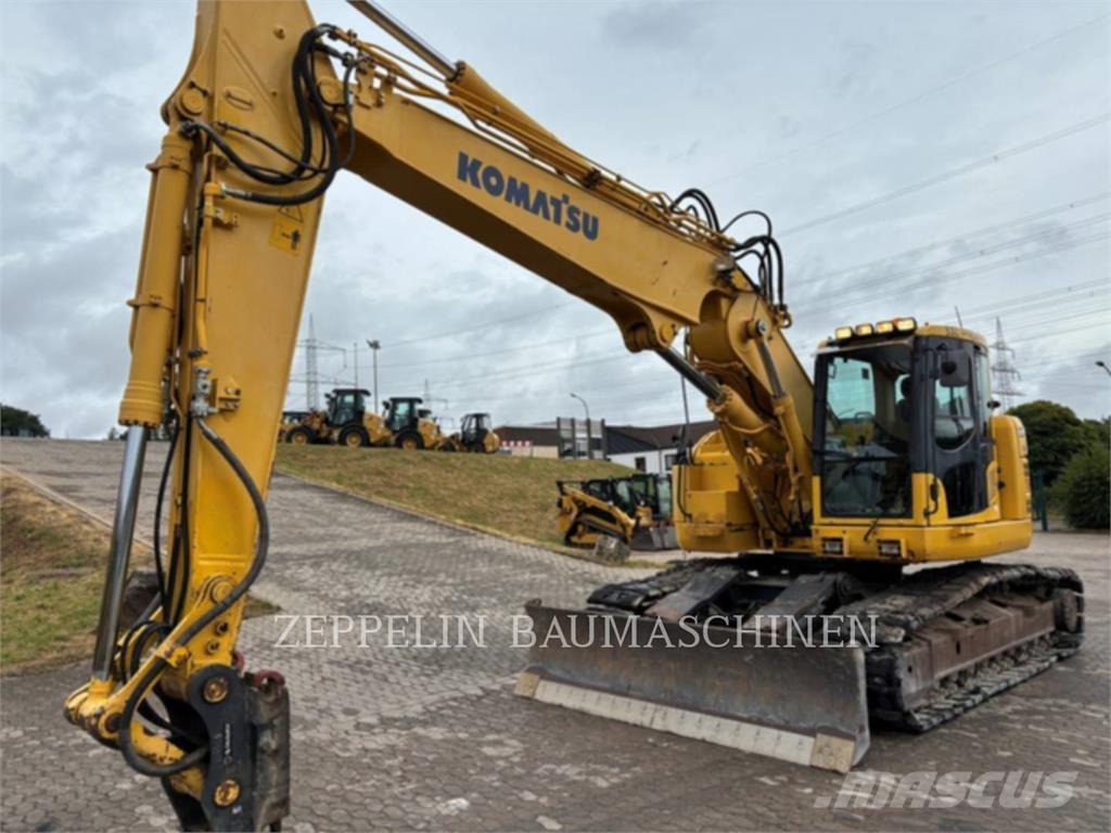 Komatsu PC228 Pelle sur chenilles