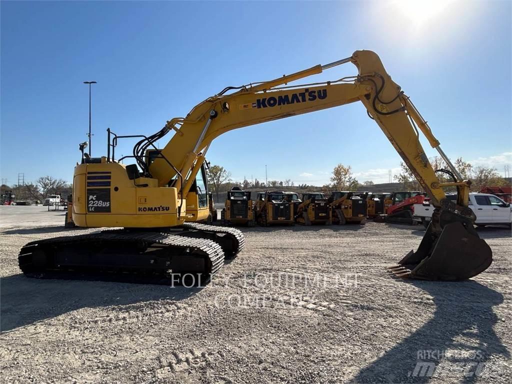 Komatsu PC228USLC Pelle sur chenilles