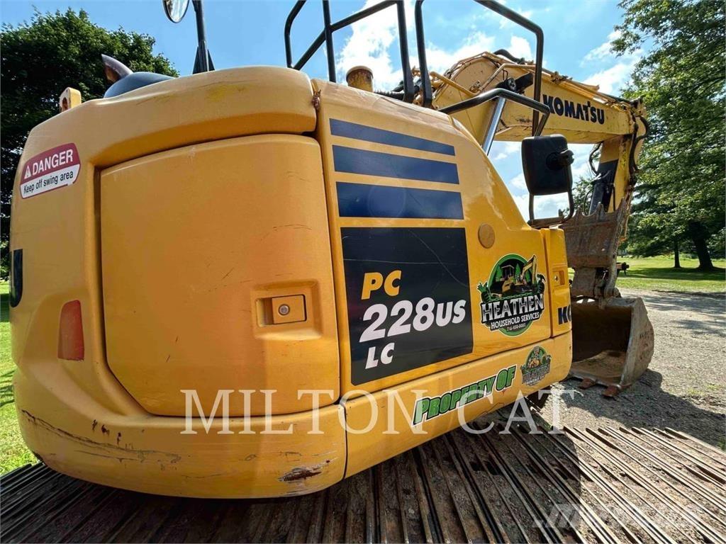 Komatsu PC228USLC-10 Pelle sur chenilles