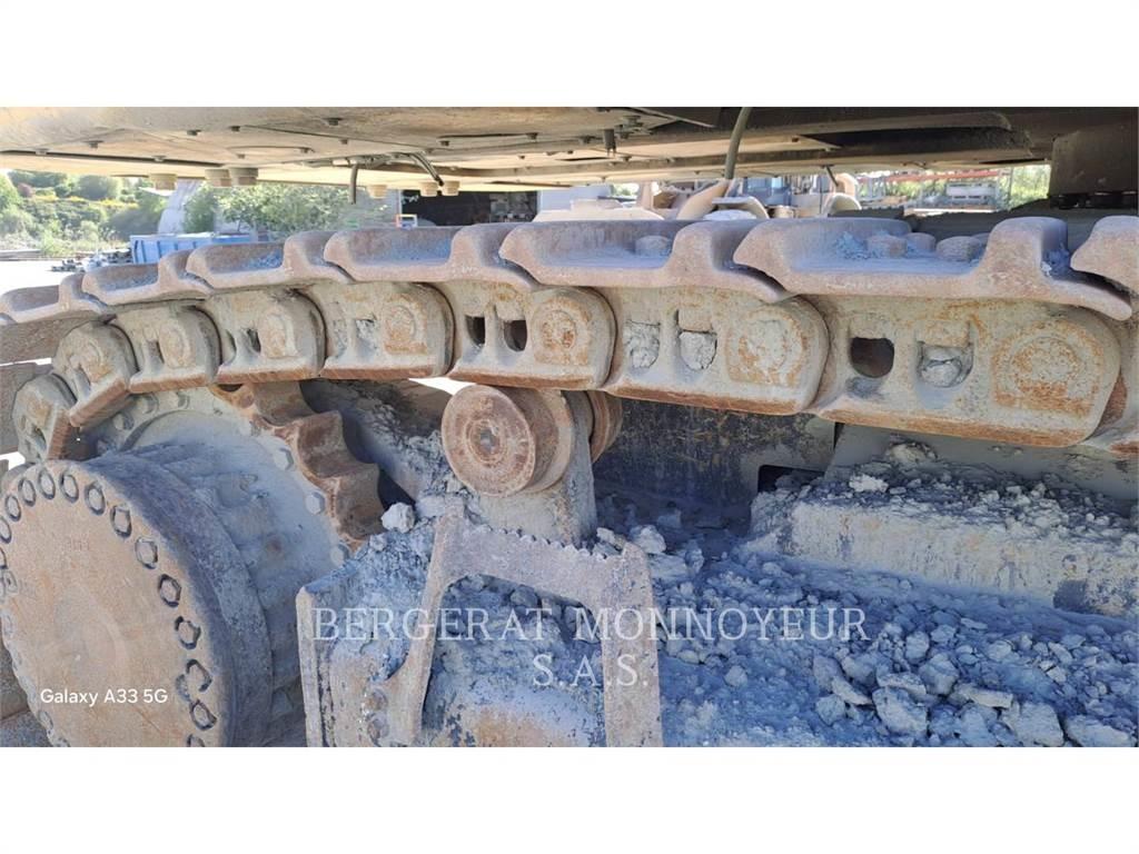 Komatsu PC700LC - 11 Pelle sur chenilles