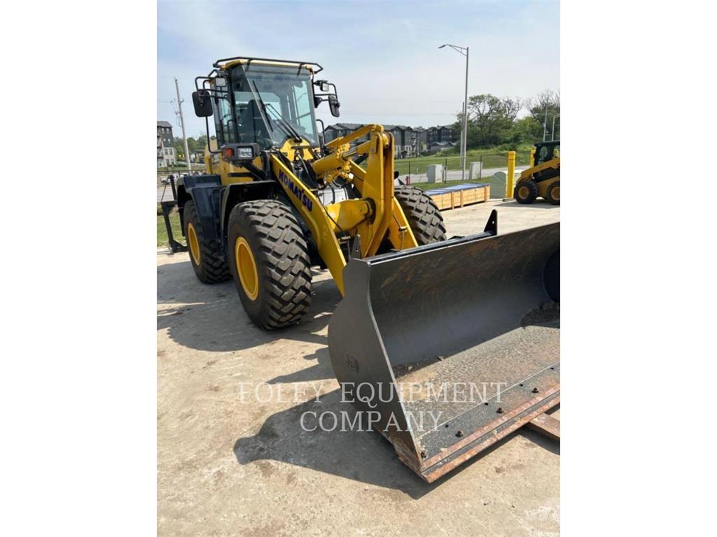 Komatsu WA200-8 Chargeuse sur pneus