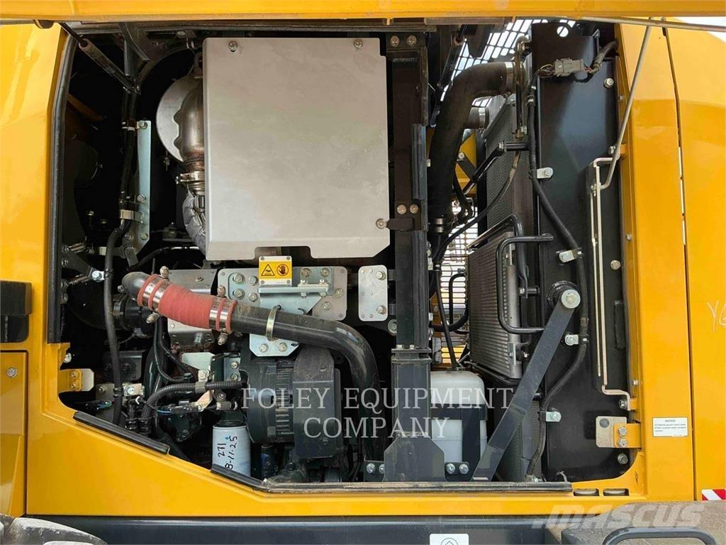 Komatsu WA200-8 Chargeuse sur pneus