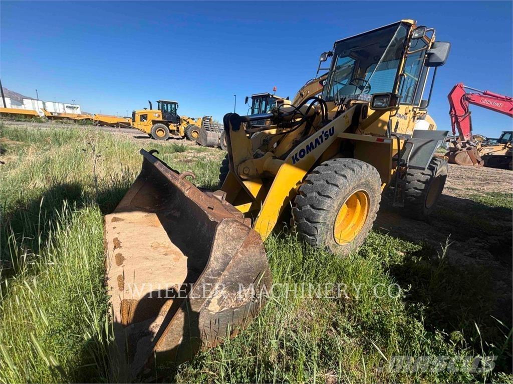 Komatsu WA250-5L Chargeuse sur pneus