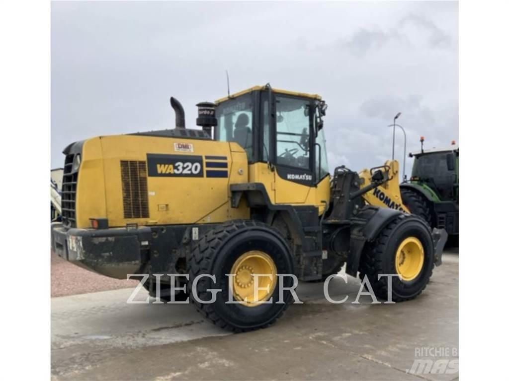 Komatsu WA320 Chargeuse sur pneus
